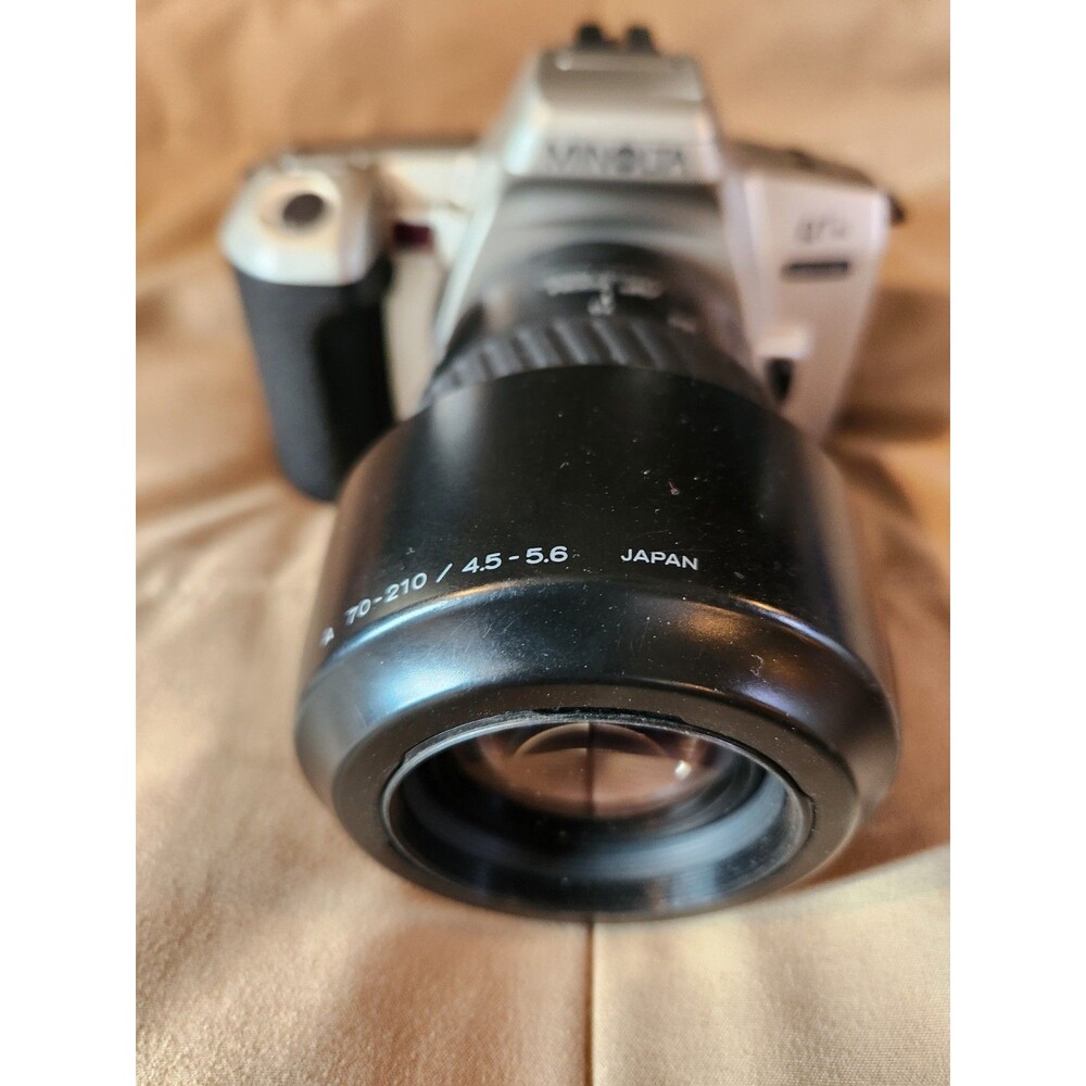 Minolta Maxxum QTsi 35mm Film SLR Camera WORKING + AF 70-210mm Lens & Batteries
